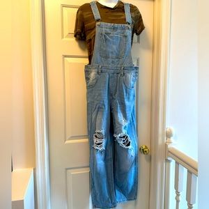 Jean overalls with ripped knees, size small